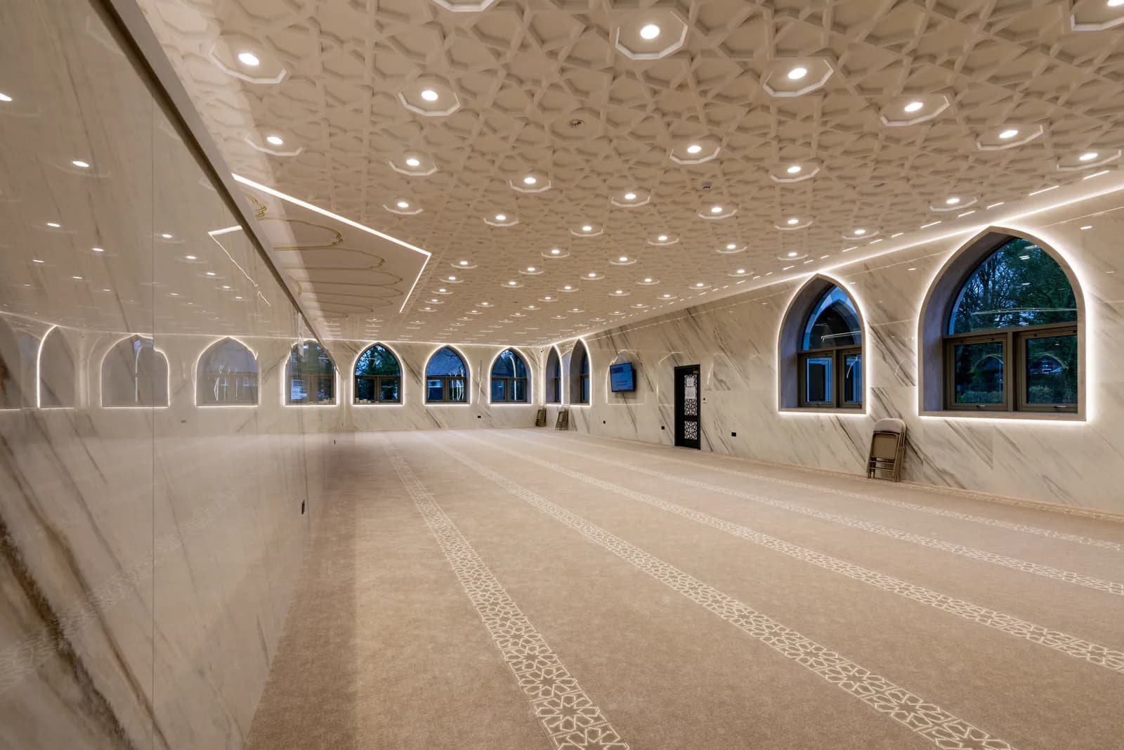 Masjid-E-Vali photo 2